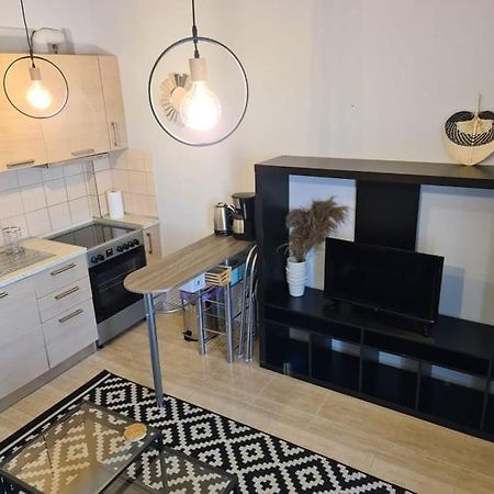 Fenia'S Apartment Александроуполис Экстерьер фото